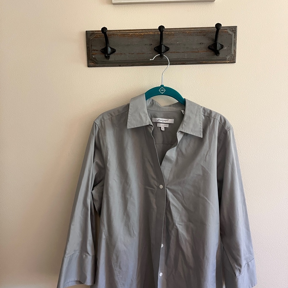 Foxcroft Light Gray Collared Shirt - Picture 3 of 3